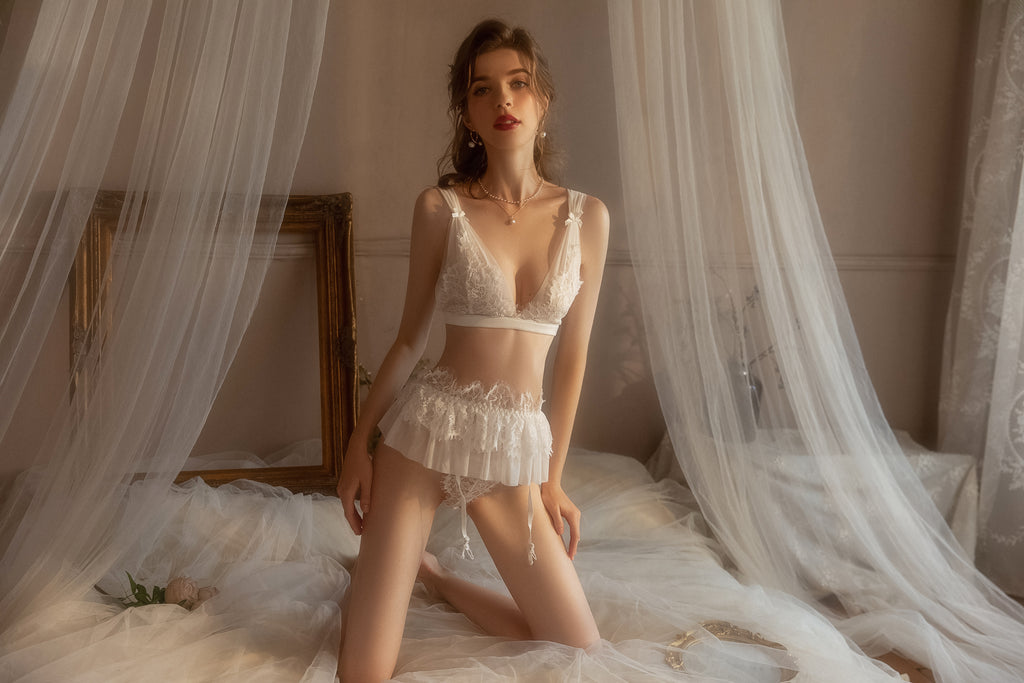 Lace Babydoll Set with High-Waisted Ruffled Bottoms